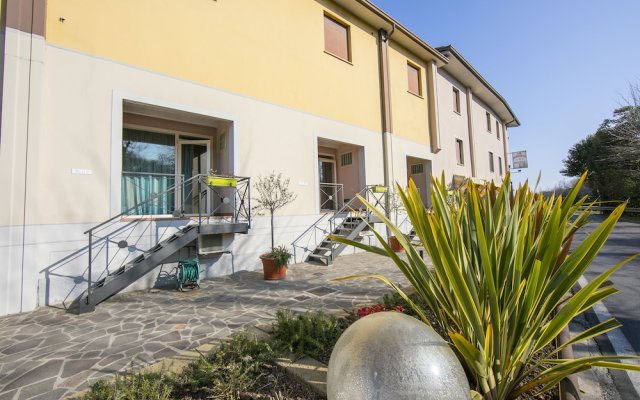 Orange Apartment Desenzano With Wi-fi