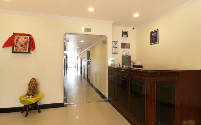 Naaz Hotel