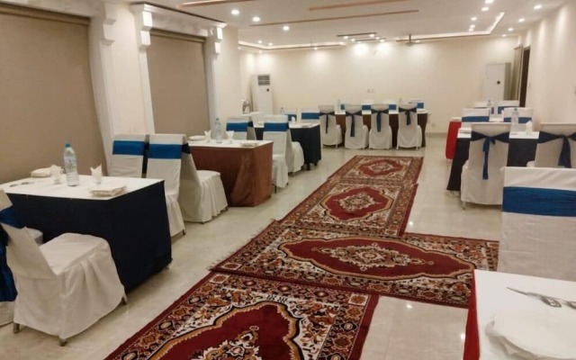 Hotel Royal One Multan