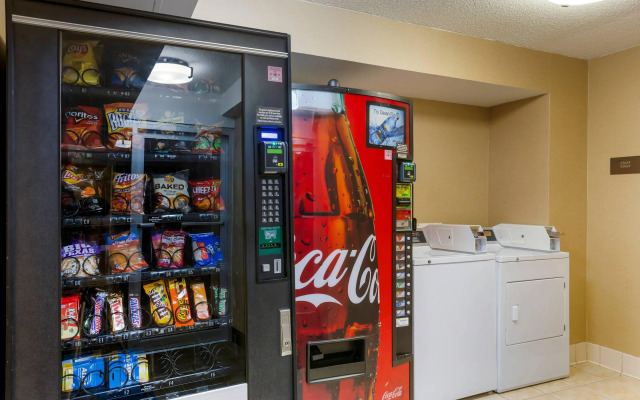 Comfort Inn & Suites Presidential