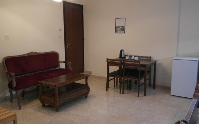Adonis Palace rooms and Bungalows