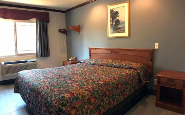 Starlight Inn Canoga Park