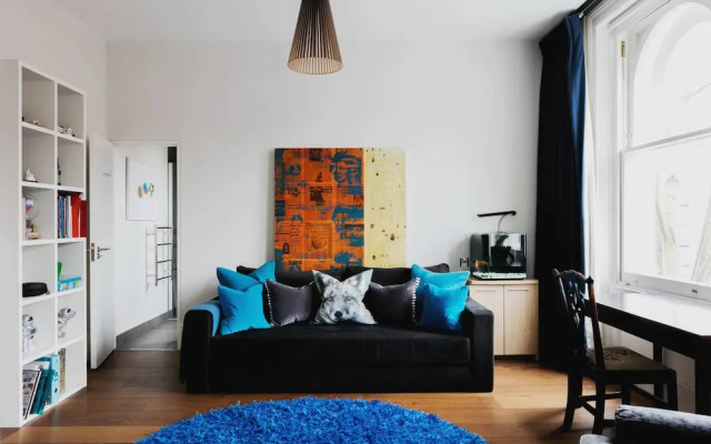 Priory Road by Onefinestay