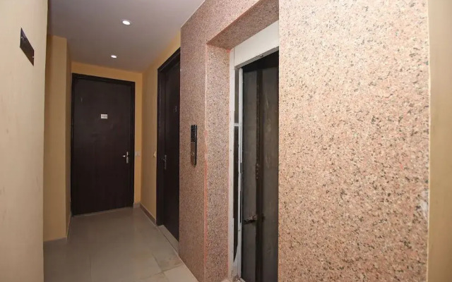 OYO 9338 Hotel InTown