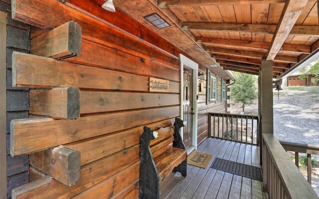Bear Paw Cabin w/ Deck, Game Room, & Fire Pit!
