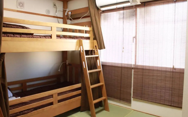 T&K Hostel Kobe Sannomiya East