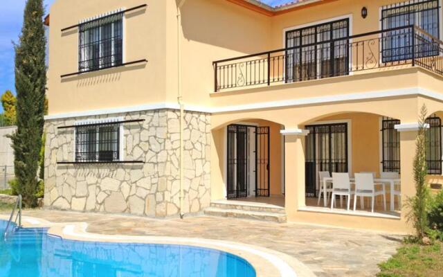 Hotel Adavilla