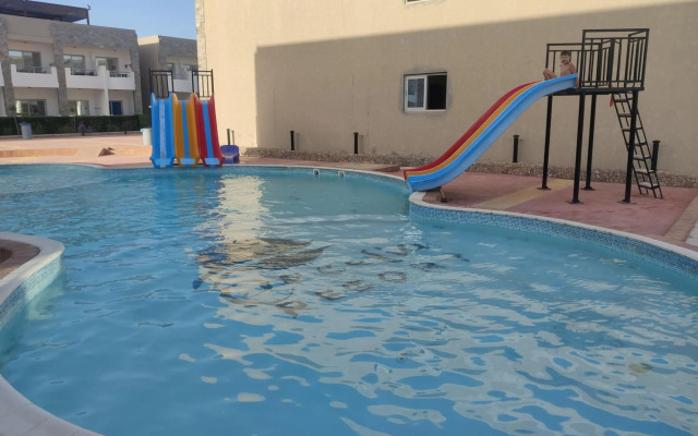 Cecelia Resort, Sea View Apartment