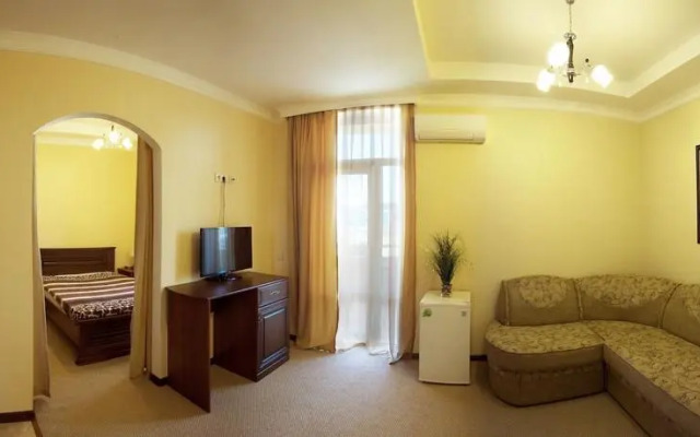 Rafael Guest House