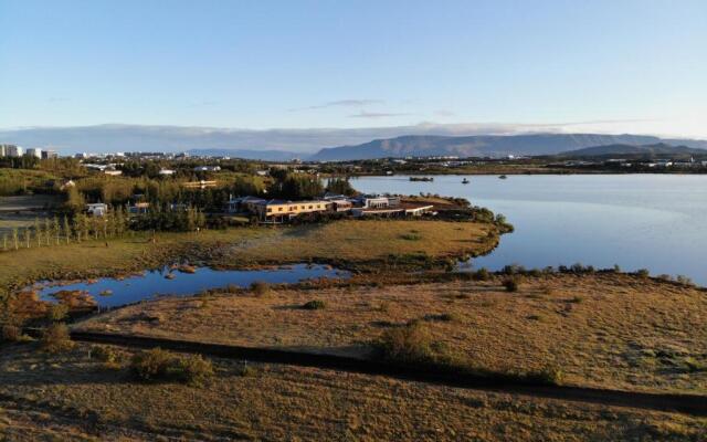 Hotel Kriunes - A city hotel by the lake