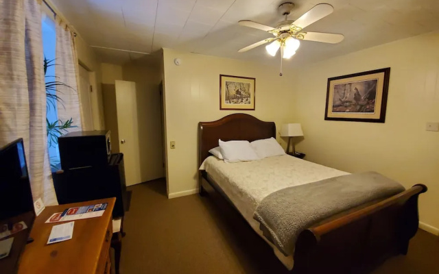 Lakewood Lodge