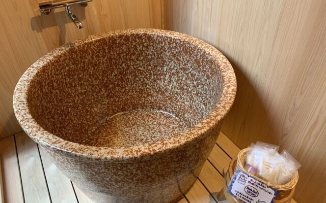 Rinn Hanayacho Haru Urara