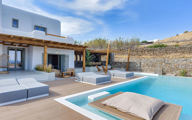 Villa Yasemin on the Rock