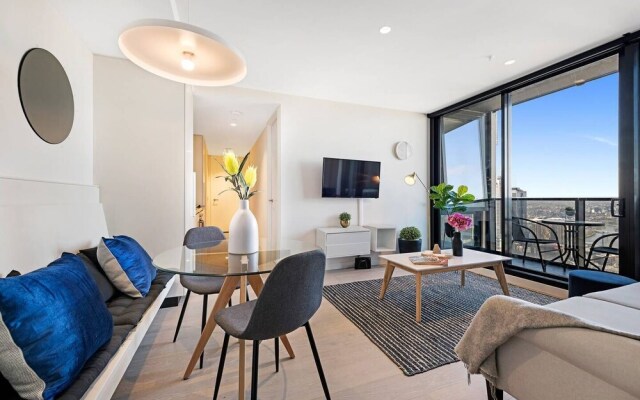 Melbourne City Centre Designer 2bedroom Apt Vme398