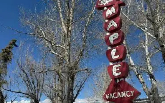 Silver Maple Inn