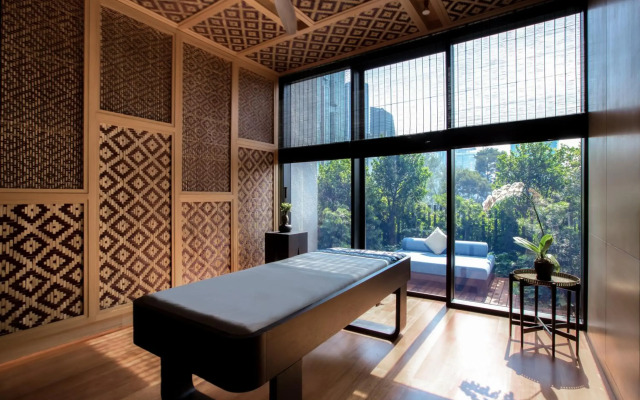 The RuMa Hotel and Residences
