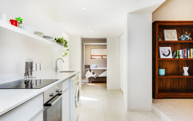Cheviot Place Garden Apartment
