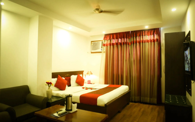 Hotel Kamla Palace