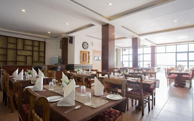 The Royal Oaks Hotel Gangtok