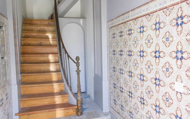 Alfama Blue Studio Loft Apartment - by LU Holidays