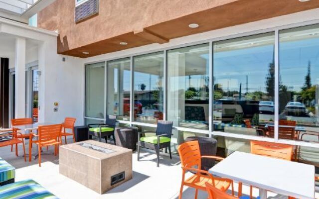 Home2 Suites Azusa