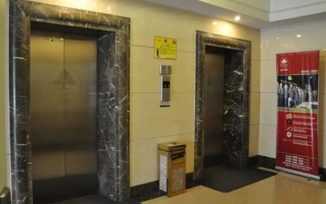 GreenTree Inn Xuzhou Railway Station Hotel