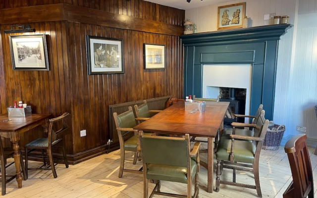 Punch House