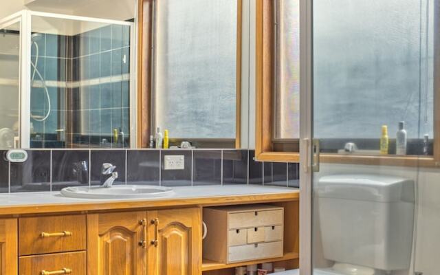 Spacious family home St Kilda