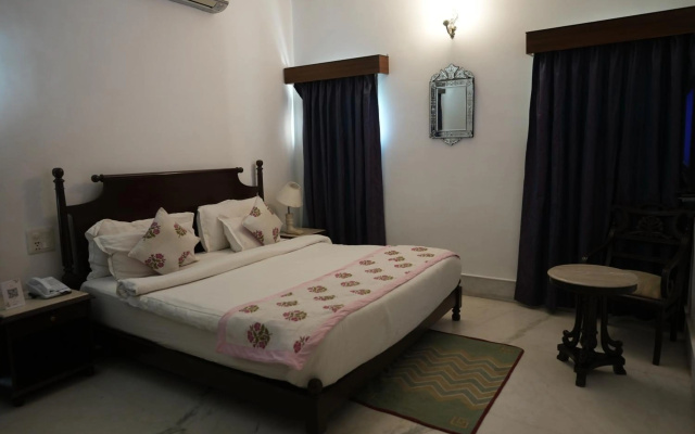 Hotel Amar Kothi – Guest Rooms – Udaipur