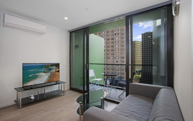 Astra Apartments Carlton