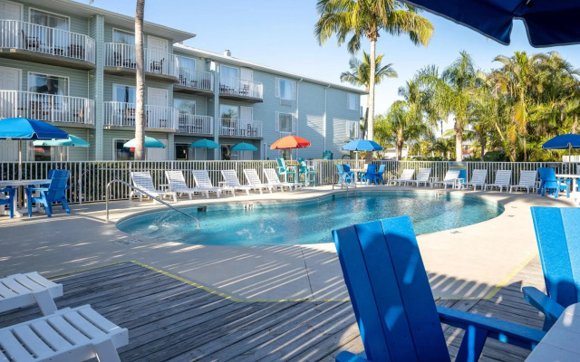 Capt Hiram's Resort