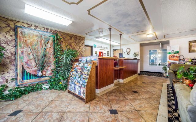 FairBridge Inn & Suites Sunnyside