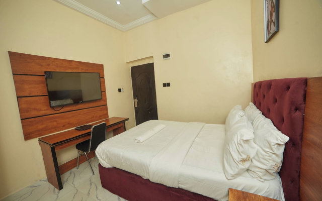 Masters Class Hotel