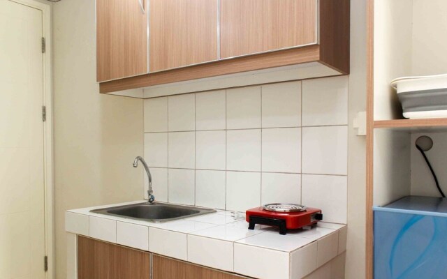 Nice And Comfy Studio At Springlake Summarecon Bekasi Apartment