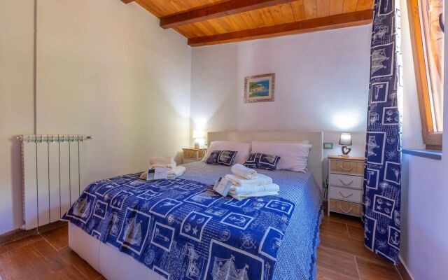 Casa Punta Bianca