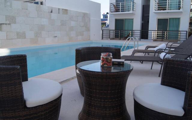 Coral Blue Beach Condo