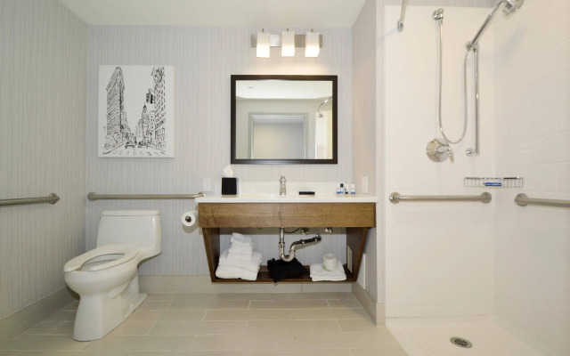 LaGuardia Airport Hotel Queens