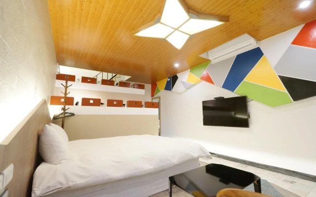 Slow Tainan Homestay