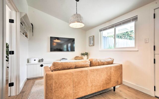 Chic & Central Ventura Home - Walk to Beach!