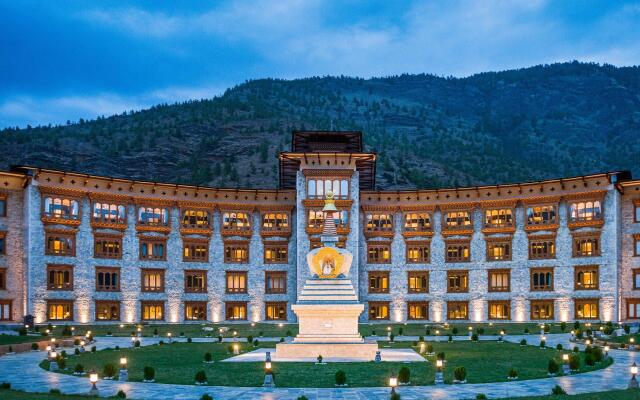 Le Meridien Paro, Riverfront