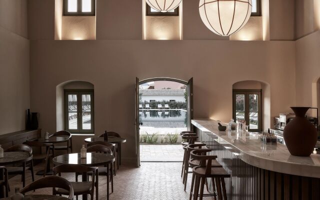 The Olivar Suites