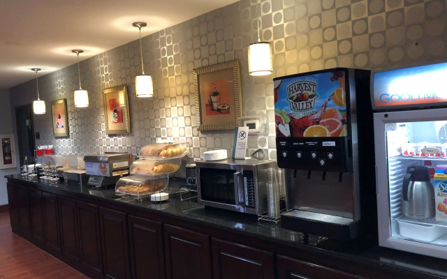 Best Western Plus Goodman Inn & Suites