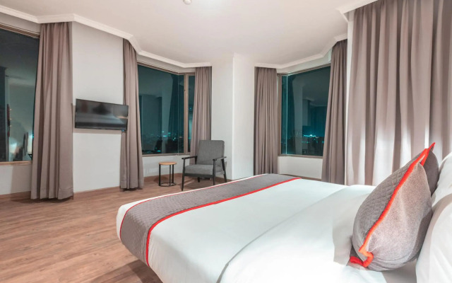 Super OYO Townhouse 2 Hotel Gunung Sahari
