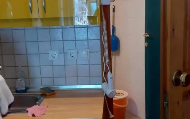 Mini suite neighboring the center