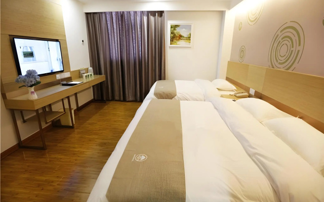 GreenTree Inn Beijing Chaoyang District Maquanying Subway Station Express Hotel – Guest Rooms – Beijing