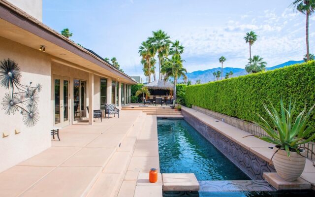 Sophisticated Tiki at Twin Palms