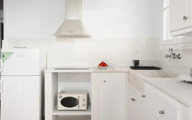 Kottakis Stone House