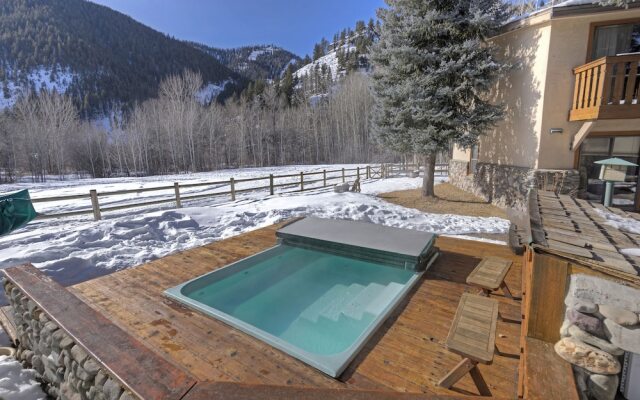 Pennay's at River Run