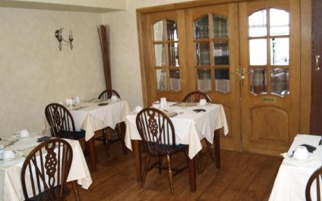 TYME Suites on Kingsway