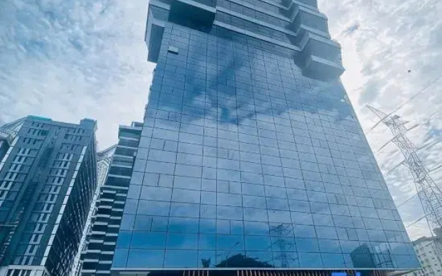 KL35 Studio @ 3 Towers/Jln Ampang (3pax)